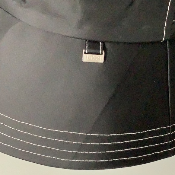 TOTES Bucket Hat Minimalist Design - Picture 5 of 8